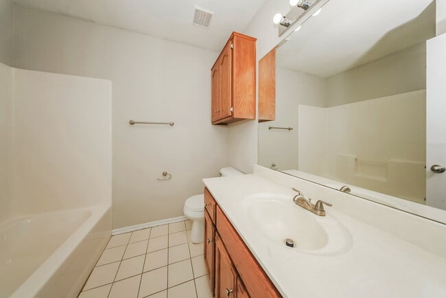 Building Photo - 1306 SW 22nd St