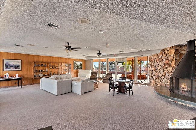 Building Photo - 69490 Parkside Dr