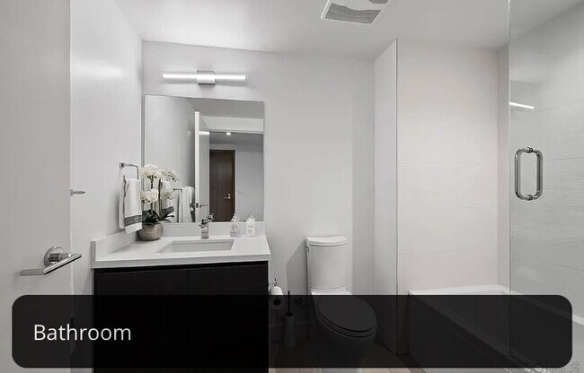 Building Photo - Panoramic Bayfront Luxury Living in the Heart of Little Italy