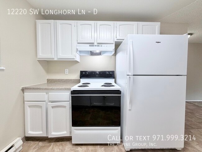 Building Photo - 12220 SW Longhorn Ln