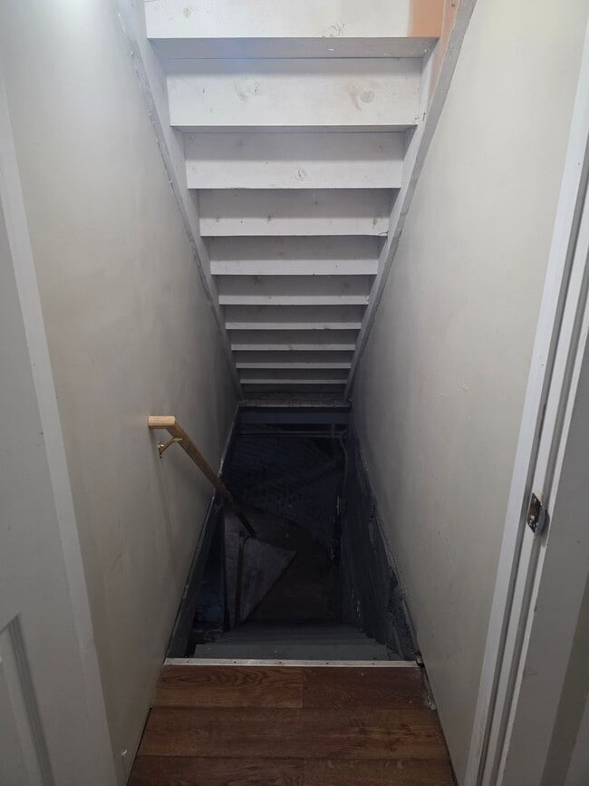 Building Photo - Recently Remodeled 2-Bedroom, 2-Bathroom Home – $1,100/Month - Accepting Section 8