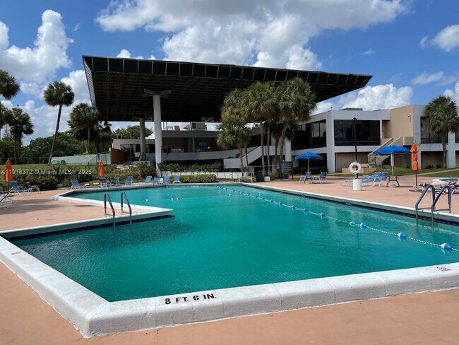 Building Photo - 3841 Environ Blvd