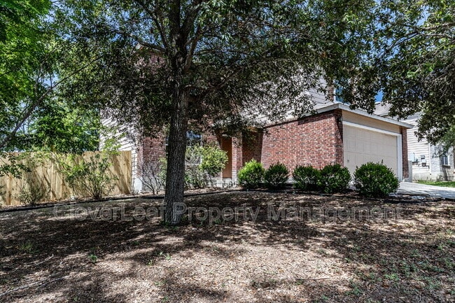 Building Photo - 446 S Water Ln