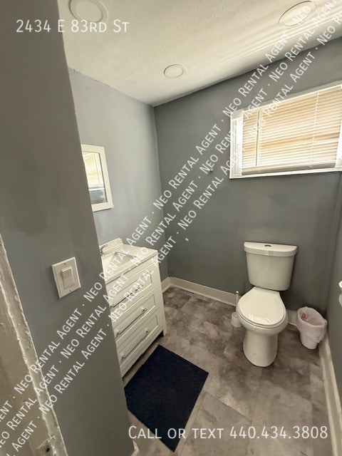 Building Photo - 2434 E 83rd St