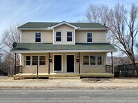 Building Photo - 810-812 N 6th