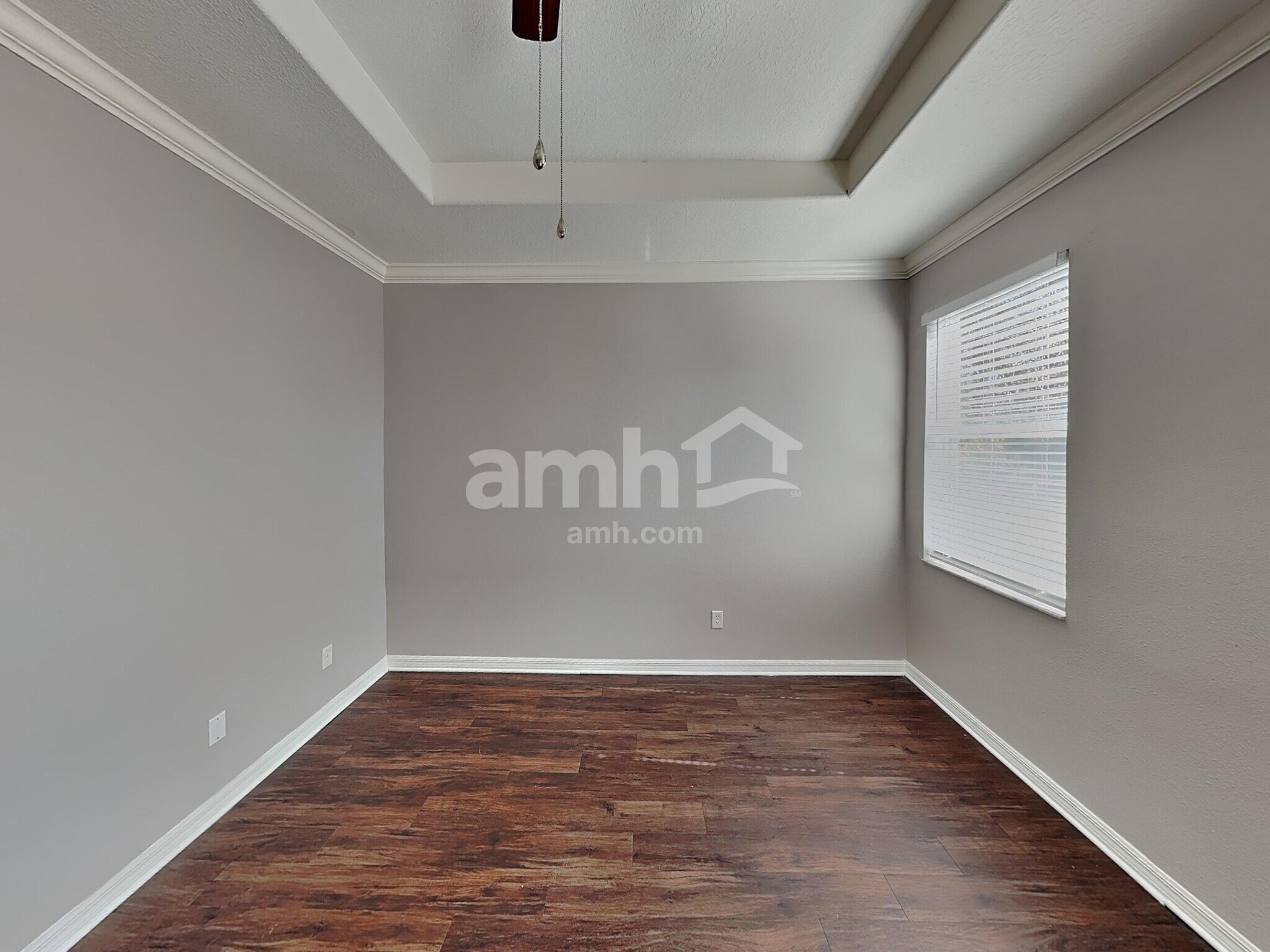 Building Photo - 1560 Mountclair Ct
