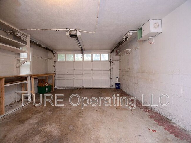 Building Photo - 2511 N 63 St