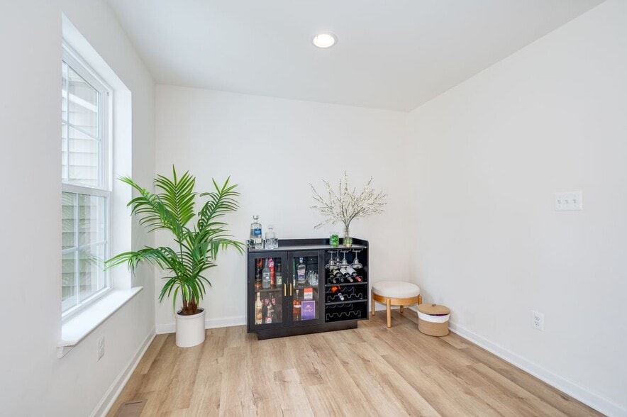 Building Photo - 64 Tate Manor Dr