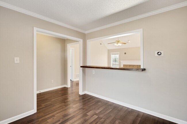 Building Photo - 7775 Shadow Elm Ln