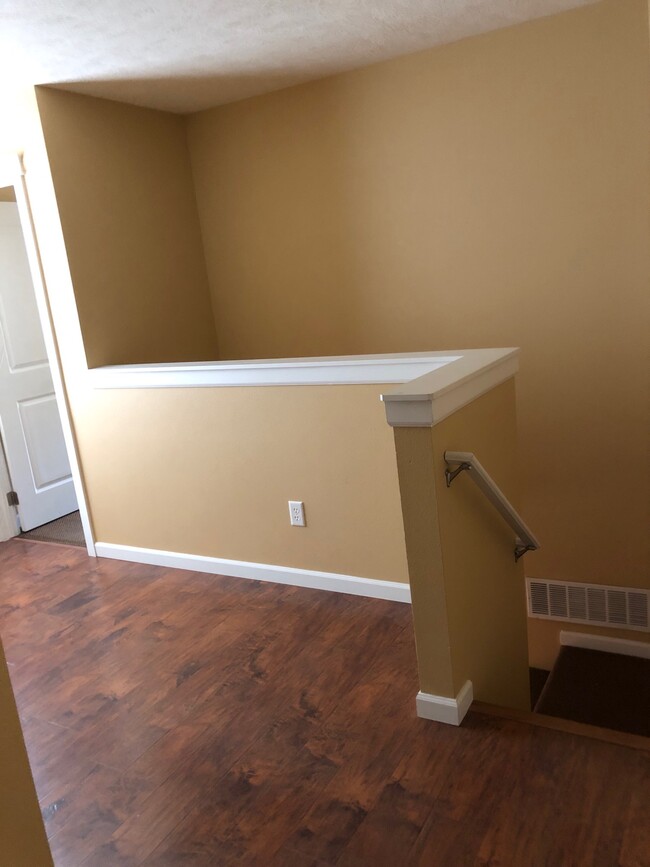 Upstairs Hallway - 530 W 5th St