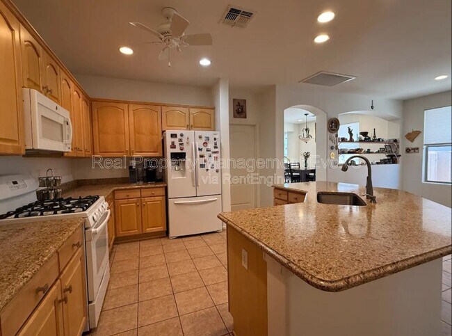 Building Photo - 3038 W Trapanotto Rd