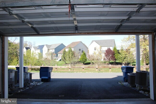 Building Photo - 23261 Carters Meadow Terrace