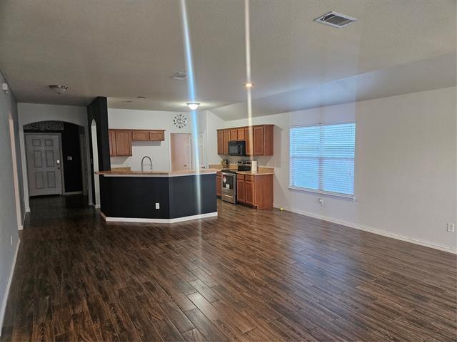 Building Photo - 230 Timber Dr