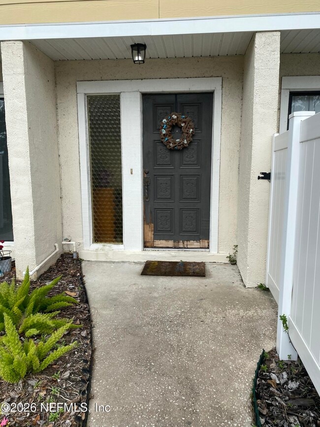 Building Photo - 7867 Bahia Vista Ct