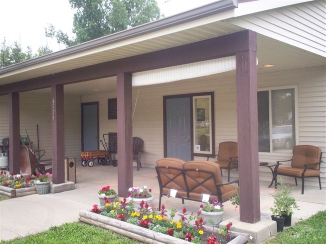 Primary Photo - Cedar Trace Apartments