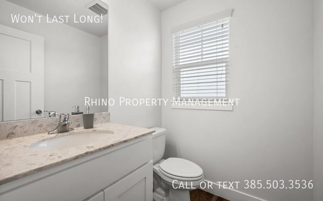 Building Photo - 4891 N Nile Dr