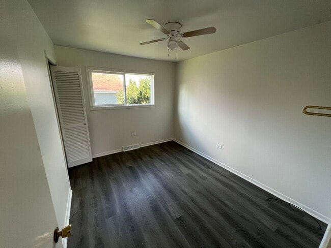 Bedroom - 623 Vincent Rd
