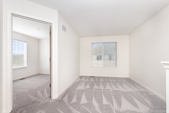 Building Photo - 24480 John Adams Dr