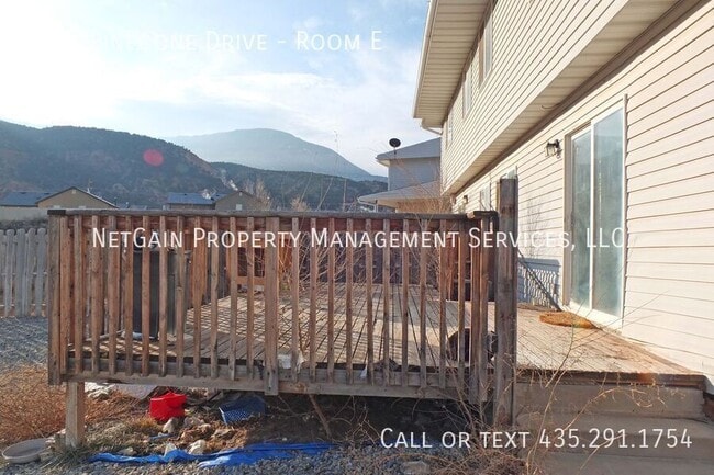 Building Photo - 1193 Pinecone Dr