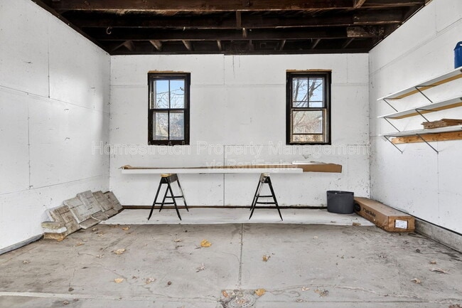 Building Photo - 2424 Oakland Ave