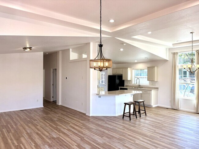 Building Photo - HOUSE-WEST SEDONA-THUNDER