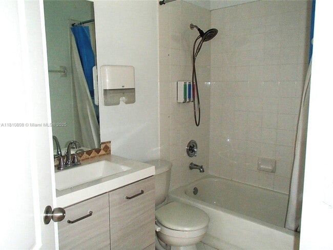 Building Photo - 21519 SW 90th Ct