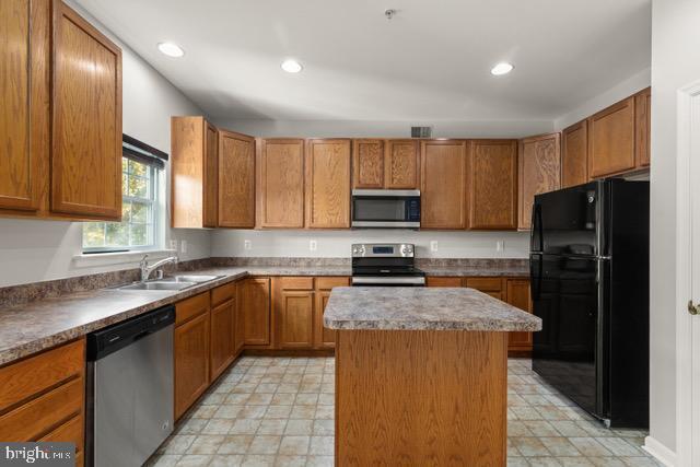 Building Photo - 722 Cardiff Cir