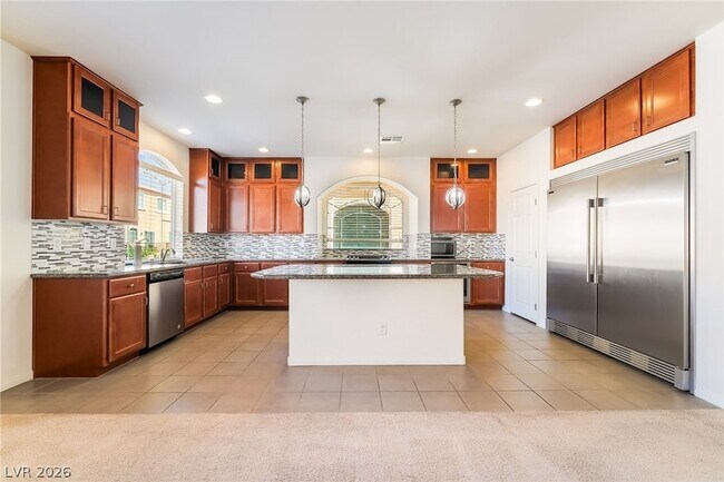 Building Photo - 8137 Crimson Creek Ct