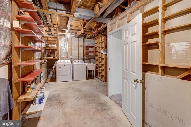 Building Photo - 11337 Cromwell Ct