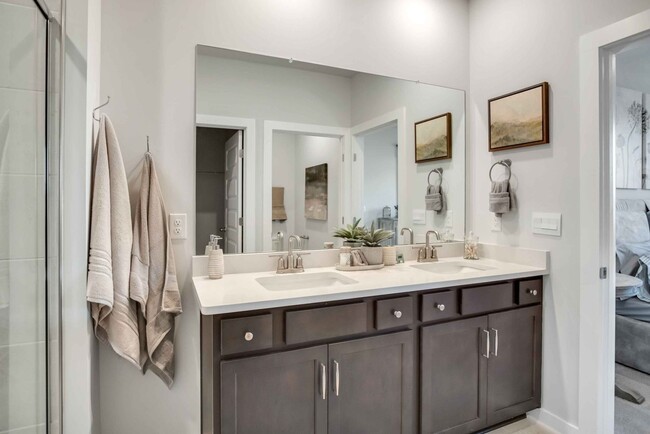 Building Photo - 2021 Holmesburg Private Cir