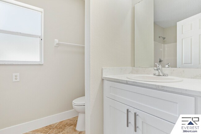 Building Photo - 273 Beachway Dr