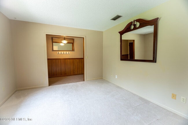 Building Photo - 4909 Beige St