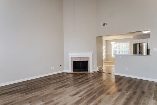 Building Photo - 2960 Woodland Ash Cove