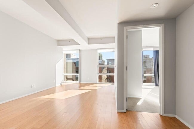 Building Photo - 141 Dorchester Ave