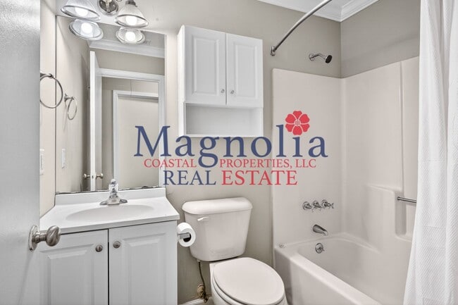 Building Photo - 3 bedroom 2 bathroom home in Richmond Hill GA