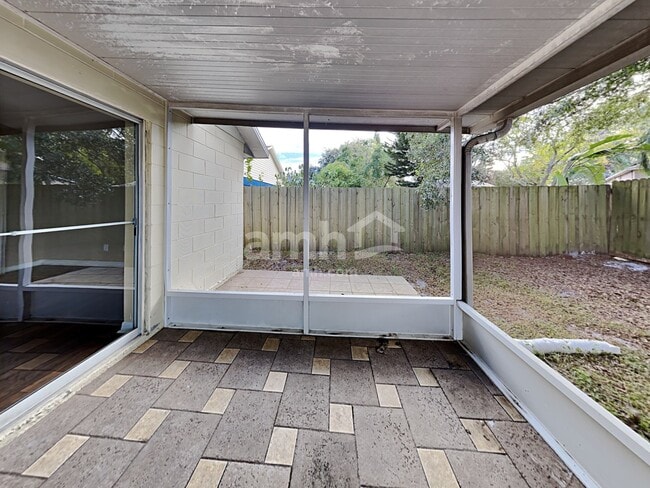 Building Photo - 12706 Parkbury Dr