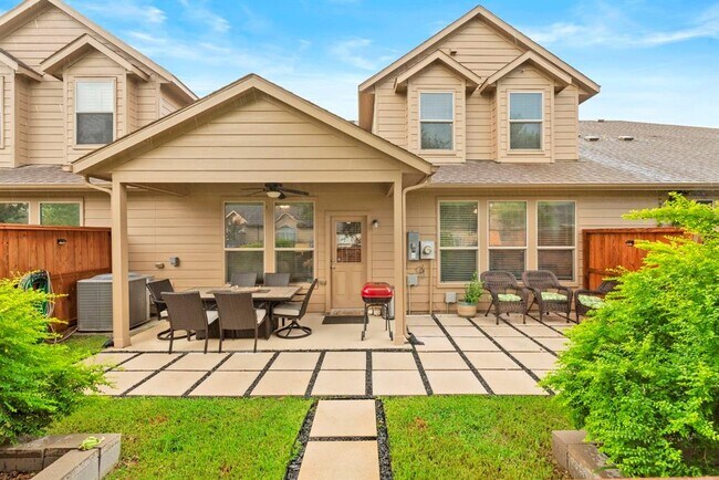 Building Photo - 9707 Old Timber Ln