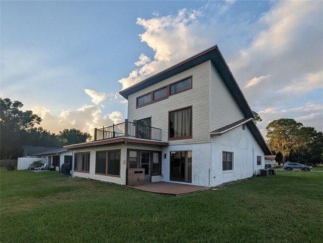 Building Photo - 5635 Struthers Ct