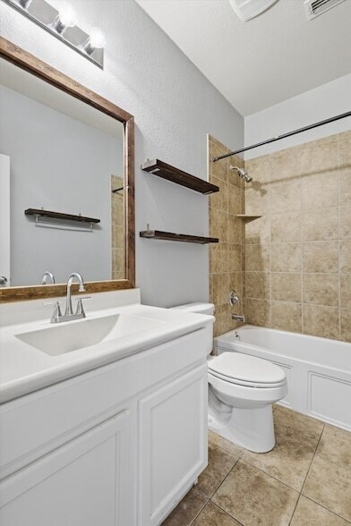 Building Photo - 14344 Artisan Dr