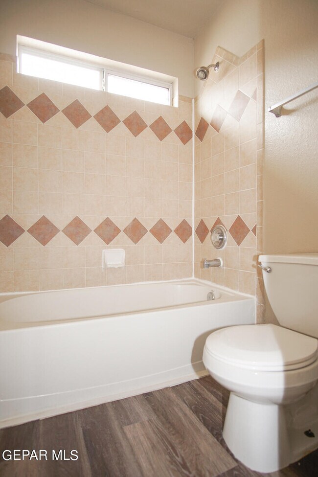 Building Photo - 13717 Paseo De Fe Cir