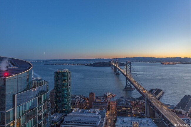 Building Photo - 401 Harrison St