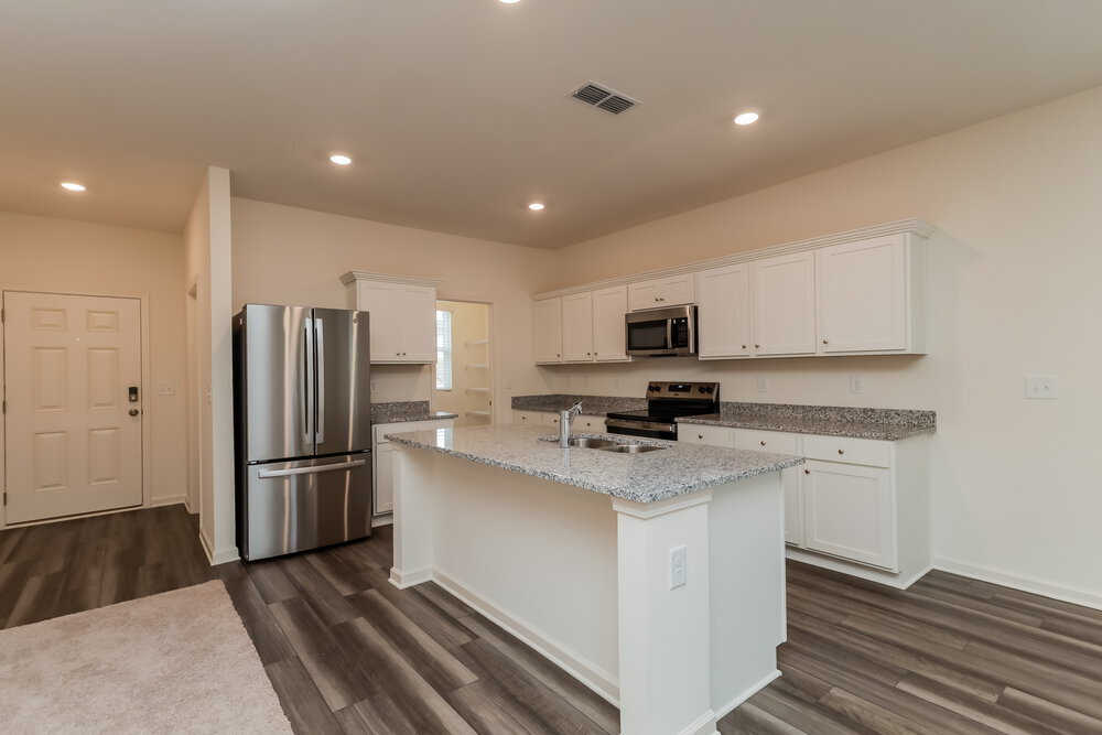 Building Photo - 406 San Sebastian Dr