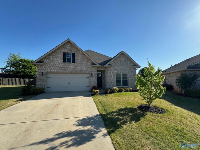 Primary Photo - 341 River Rock Dr