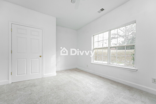 Building Photo - 4617 River Rd, Ellenwood, GA 30294