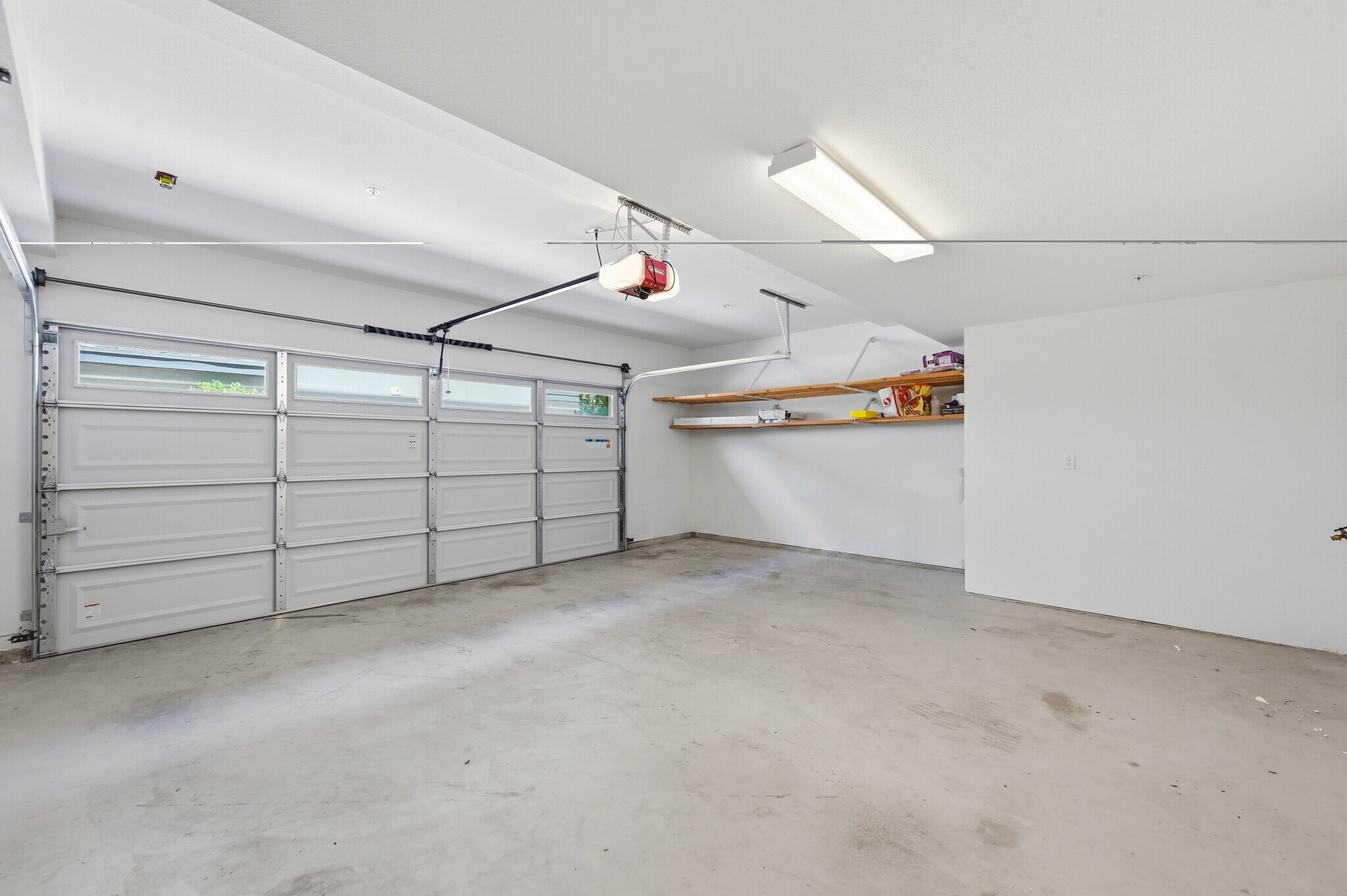 Building Photo - 2027 Joshua Tree Cir