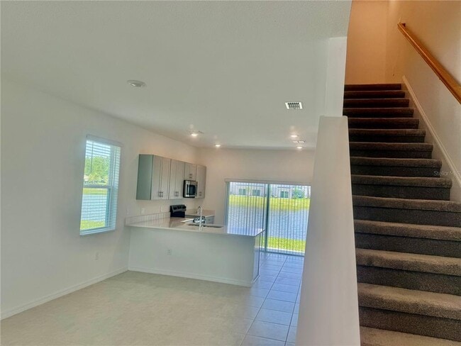 Building Photo - 3161 Skyline Lp