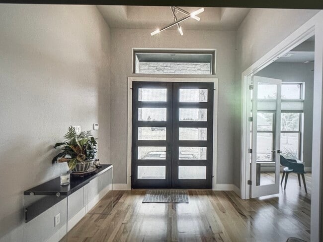 Building Photo - 3110 White Dove Dr