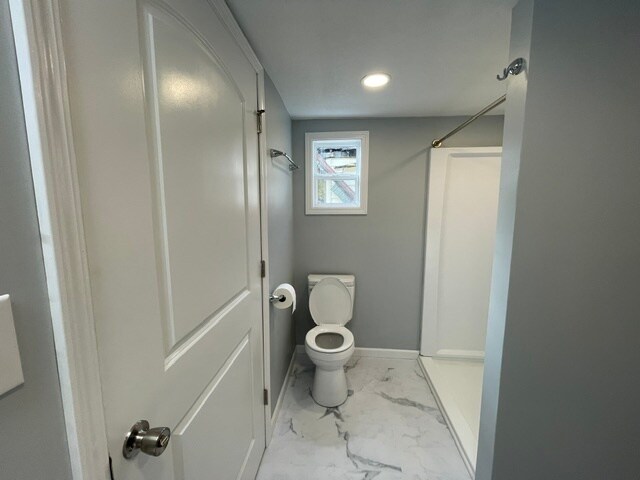 Building Photo - 515 Cherrington St