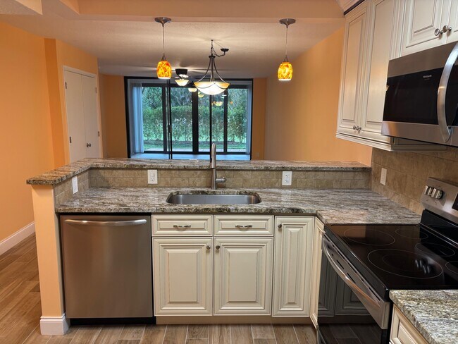 Building Photo - 4411 Trevi Ct