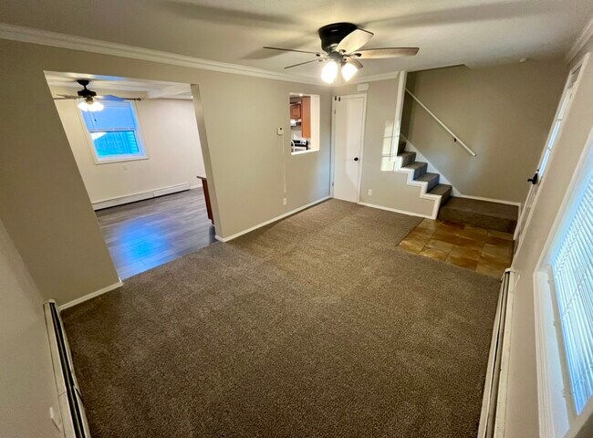 Building Photo - 1207 Rosewood Dr NE